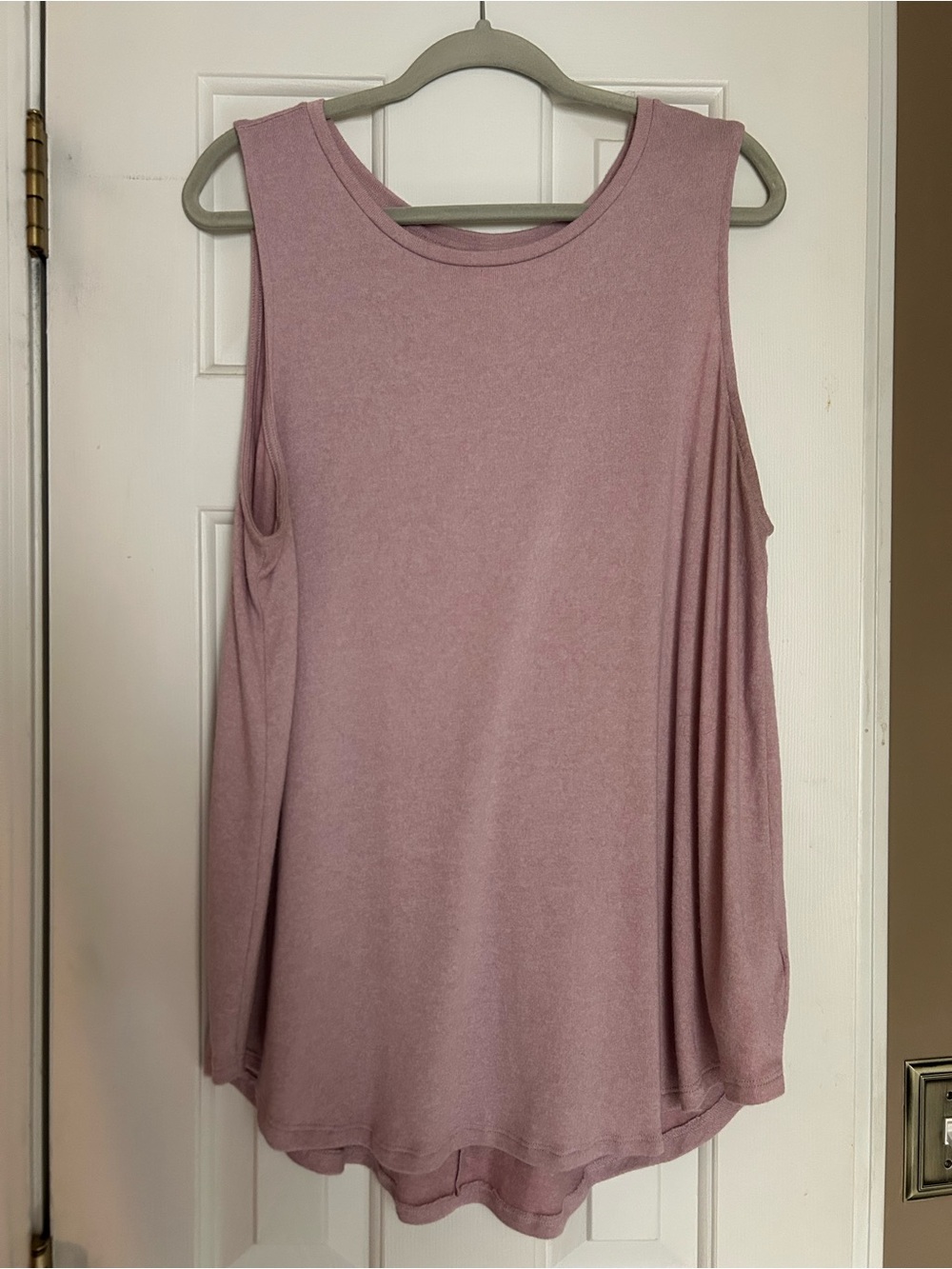 Old Navy Mauve Sleeveless Tank Top XL